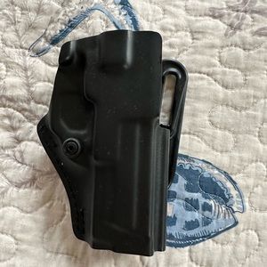 NWOT Safariland 5197 Open Top Concealment Belt Loop Holster with Detent M&P 2.0